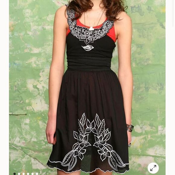 Free People La Isla Dress in Red/Black - Picture 11 of 11